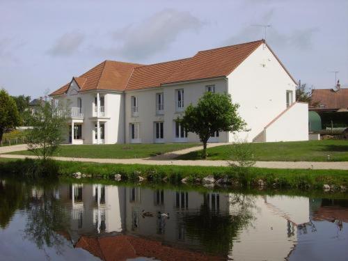 L'Oree Des Chateaux Bracieux Bagian luar foto