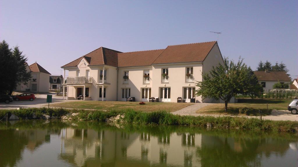 L'Oree Des Chateaux Bracieux Bagian luar foto